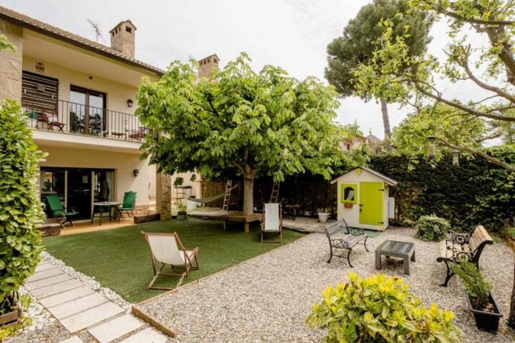 B&B El Solsones - Olius El Pi de Sant Just Exterior photo